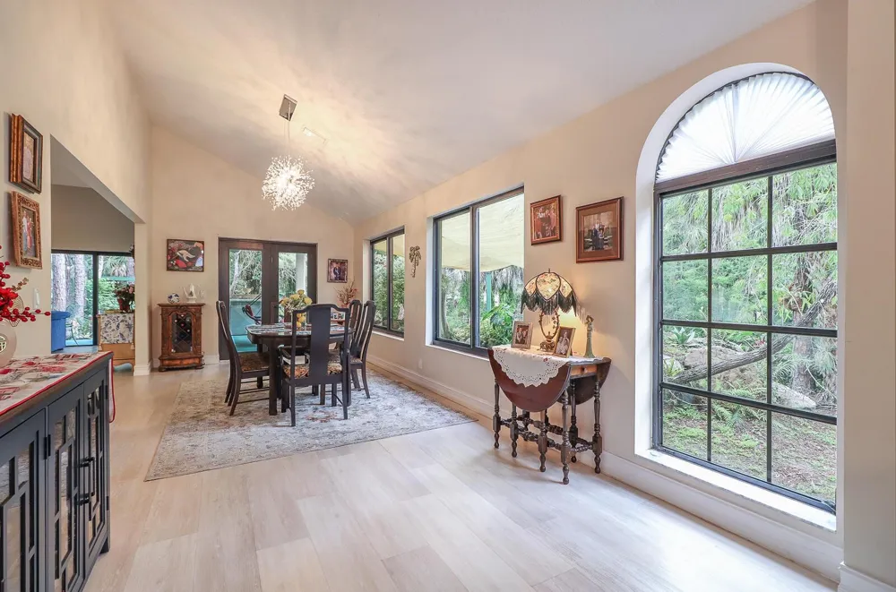 8259 155th Place Palm Beach Gardens, FL 33418