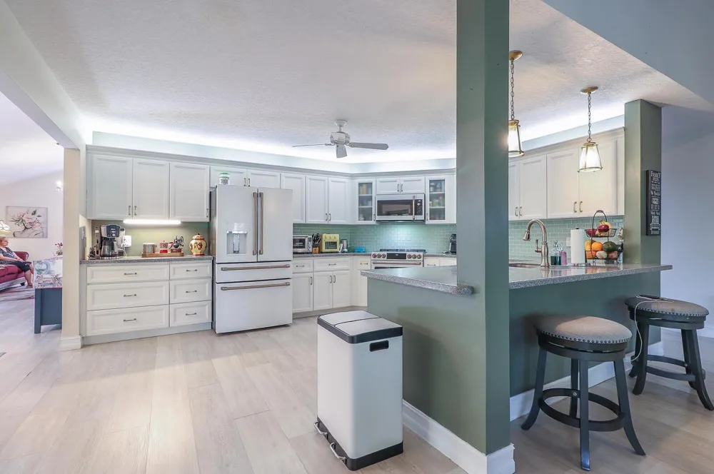 8259 155th Place Palm Beach Gardens, FL 33418