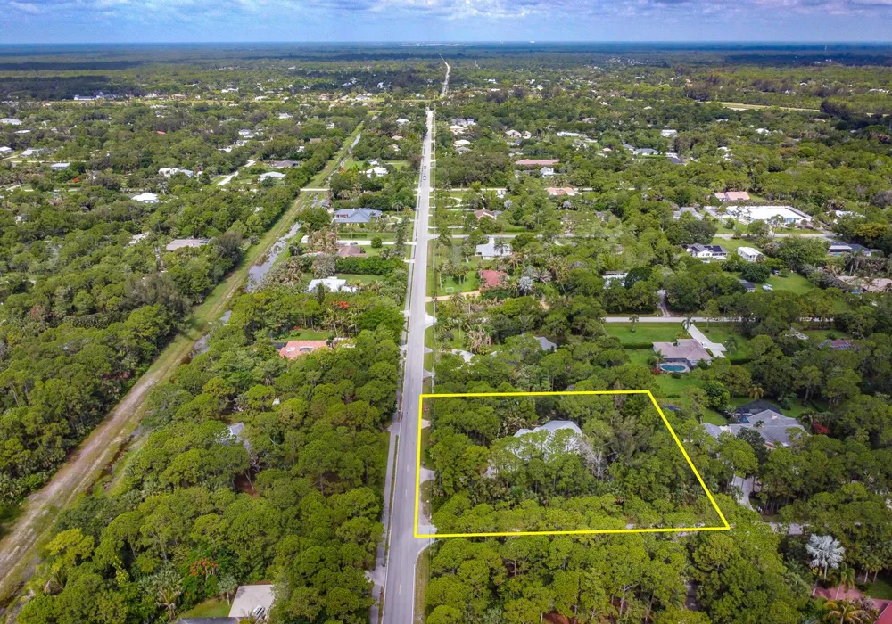 8259 155th Place Palm Beach Gardens, FL 33418