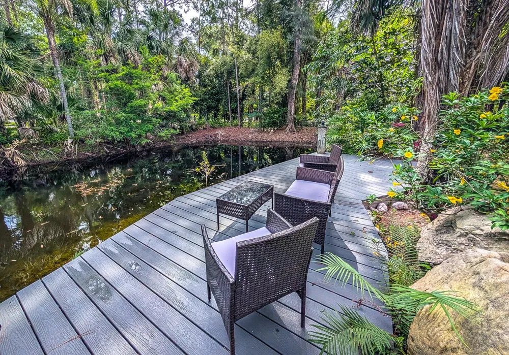 8259 155th Place Palm Beach Gardens, FL 33418