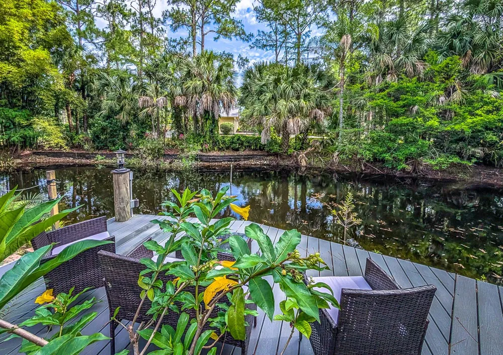 8259 155th Place Palm Beach Gardens, FL 33418
