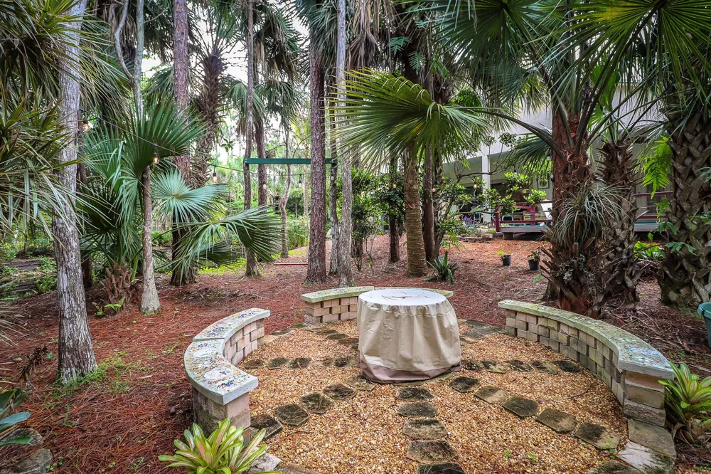8259 155th Place Palm Beach Gardens, FL 33418