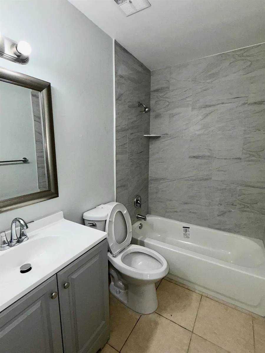 9392 Affirmed Lane Boca Raton, FL 33496