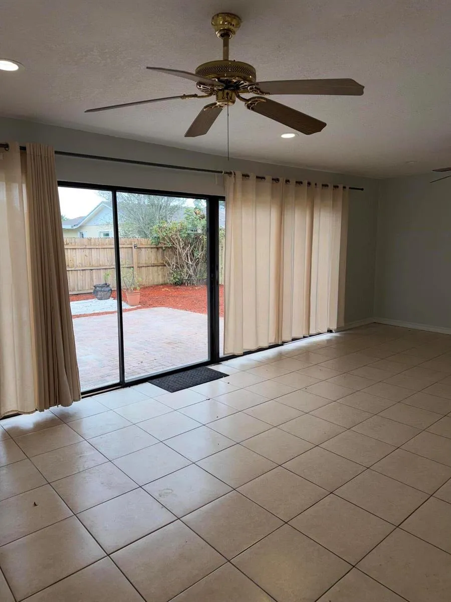 9392 Affirmed Lane Boca Raton, FL 33496