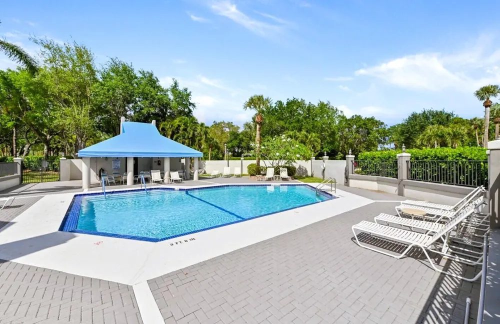 1103 Landings Boulevard 