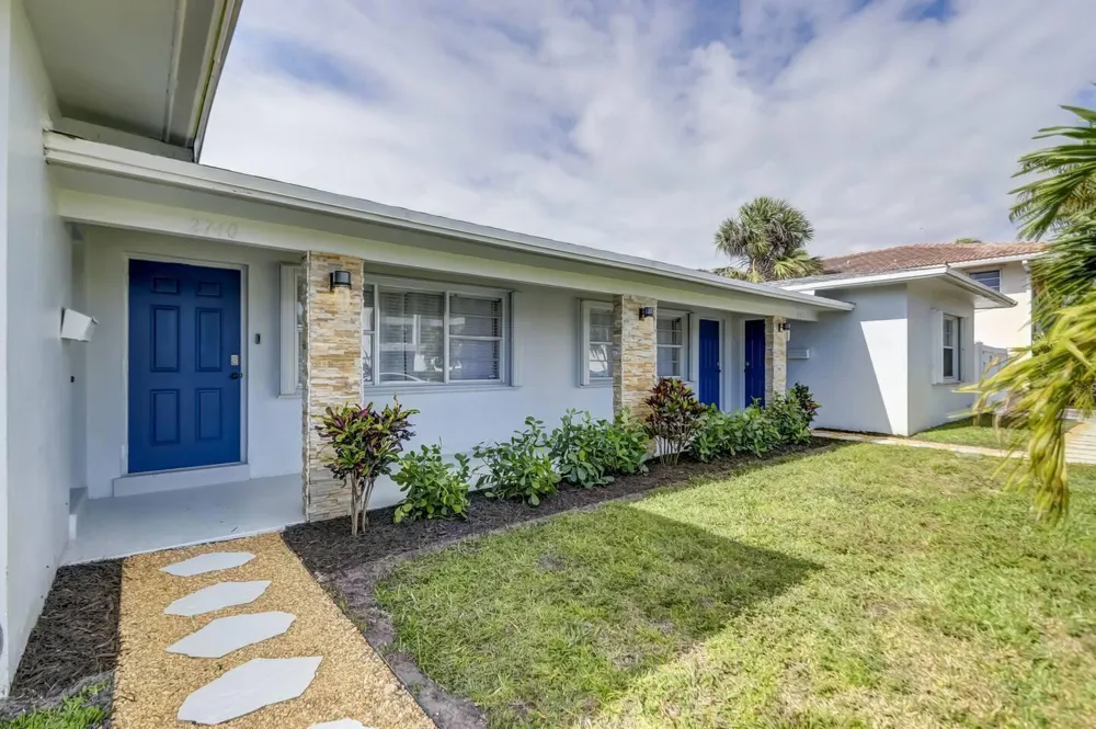 2740 NE 30th Place #1-2 Fort Lauderdale, FL 33306
