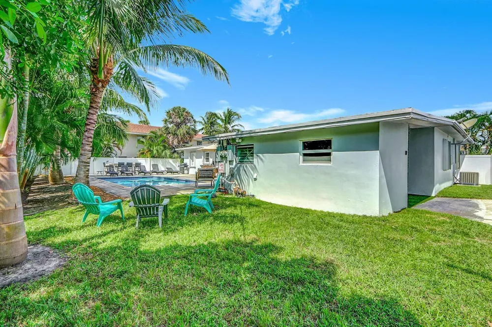2740 NE 30th Place #1-2 Fort Lauderdale, FL 33306