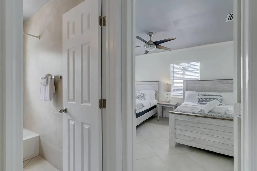 2740 NE 30th Place #1-2 Fort Lauderdale, FL 33306