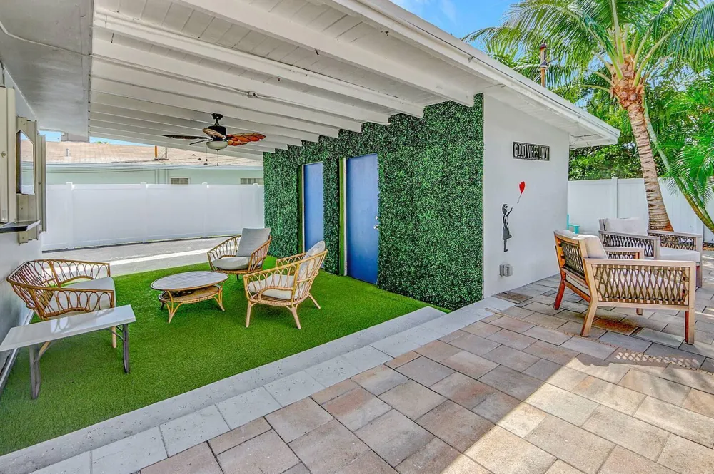 2740 NE 30th Place #1-2 Fort Lauderdale, FL 33306