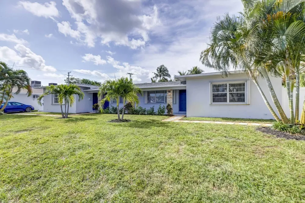 2740 NE 30th Place #1-2 Fort Lauderdale, FL 33306