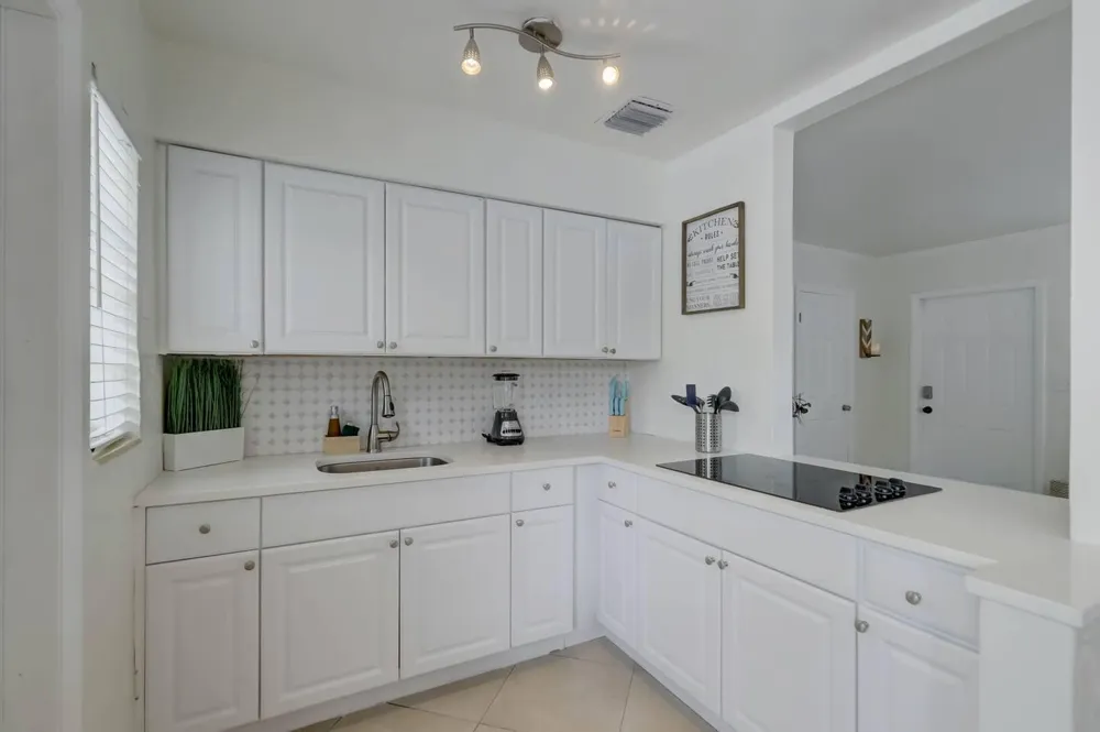 2740 NE 30th Place #1-2 Fort Lauderdale, FL 33306