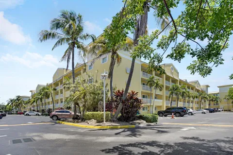 1501 E Broward Boulevard #705