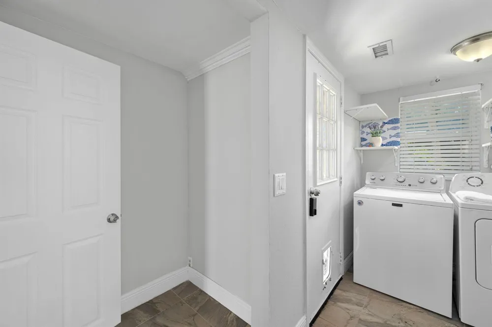 121 Queen Eugenia Court Hutchinson Island, FL 34949