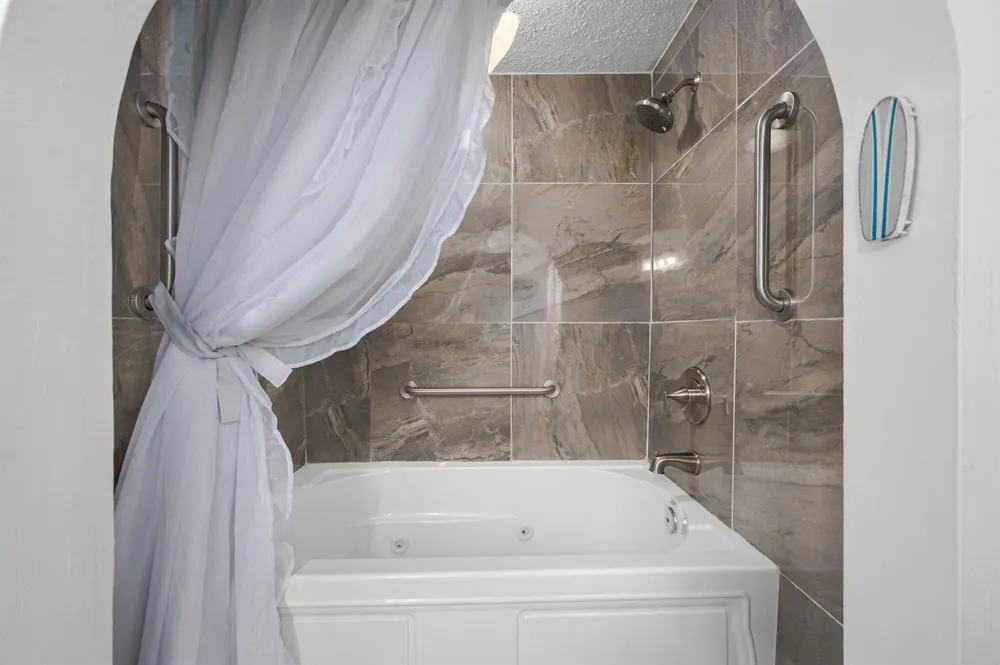 121 Queen Eugenia Court Hutchinson Island, FL 34949