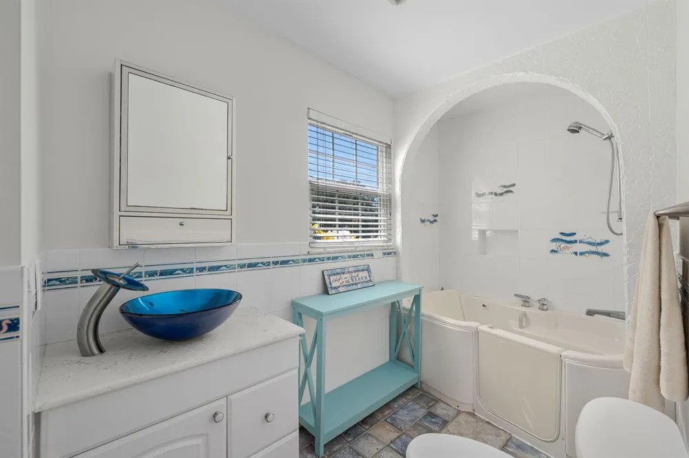 121 Queen Eugenia Court Hutchinson Island, FL 34949