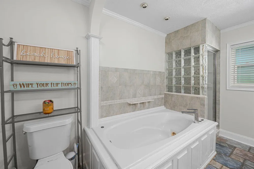 121 Queen Eugenia Court Hutchinson Island, FL 34949