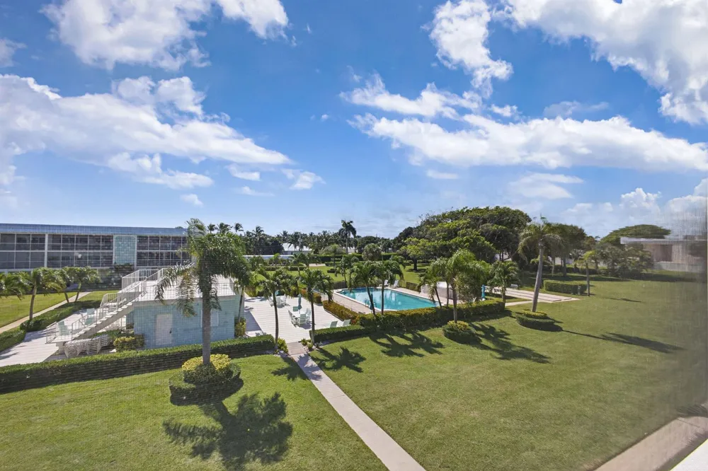 100 Waterway Road #A304 Tequesta, FL 33469