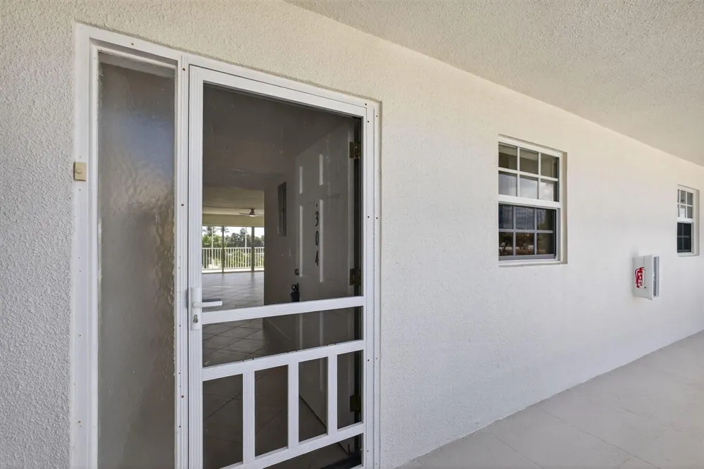 100 Waterway Road #A304 Tequesta, FL 33469