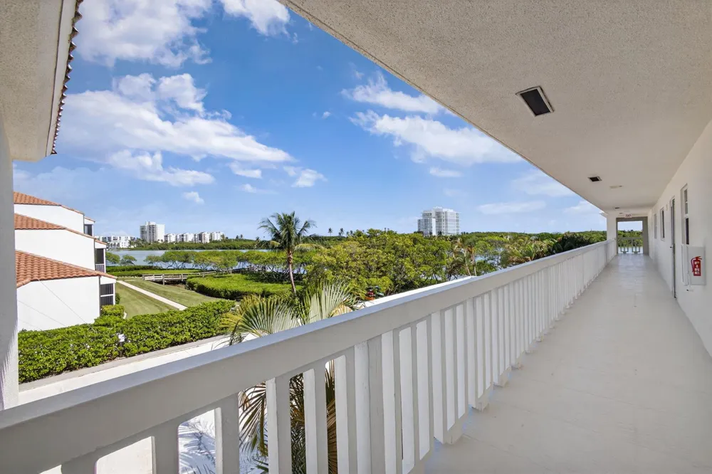 100 Waterway Road #A304 Tequesta, FL 33469