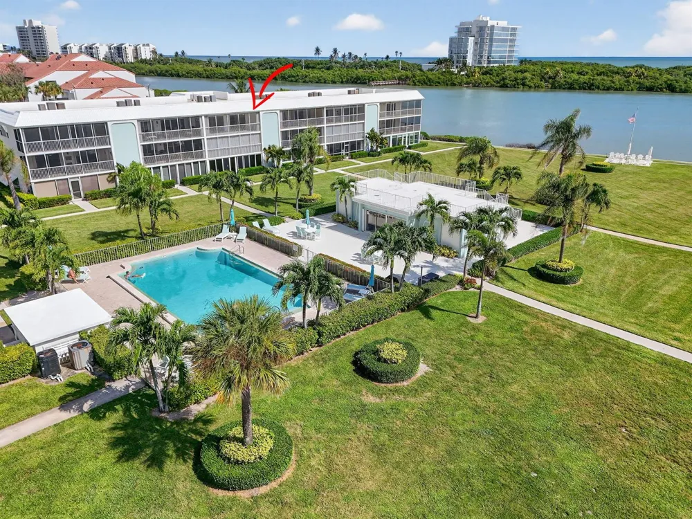 100 Waterway Road #A304 Tequesta, FL 33469