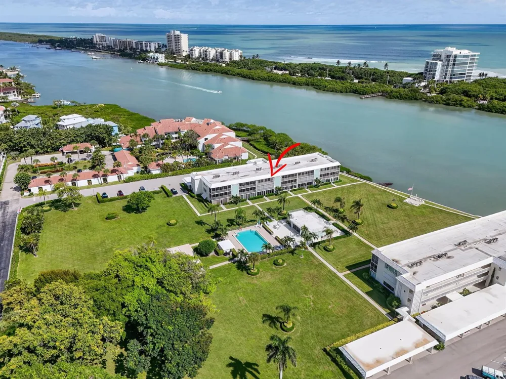 100 Waterway Road #A304 Tequesta, FL 33469