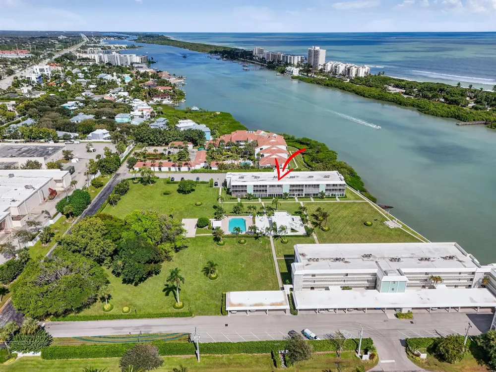 100 Waterway Road #A304 Tequesta, FL 33469