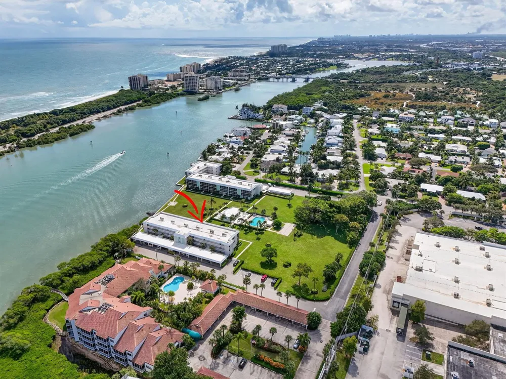 100 Waterway Road #A304 Tequesta, FL 33469