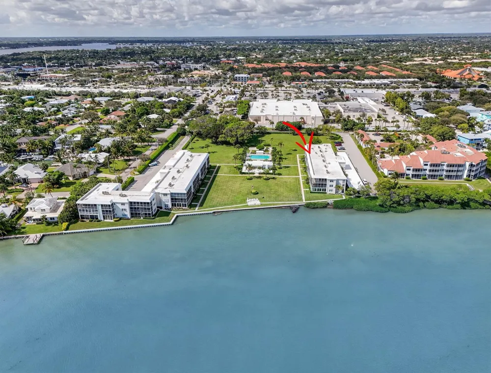 100 Waterway Road #A304 Tequesta, FL 33469
