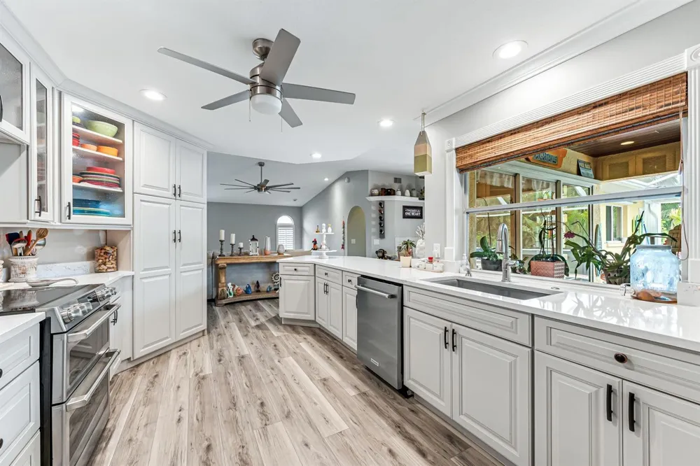 2812 SW 29th Avenue Cape Coral, FL 33914