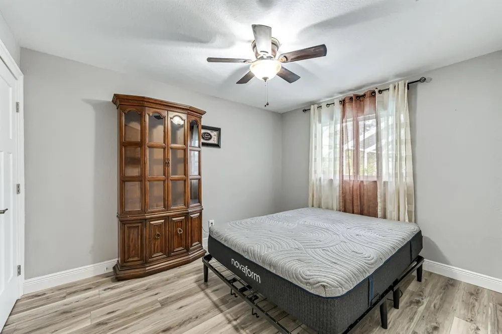 2812 SW 29th Avenue Cape Coral, FL 33914