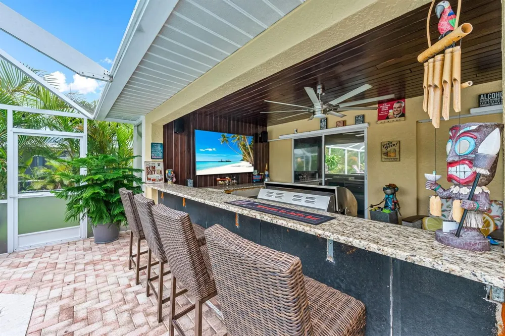 2812 SW 29th Avenue Cape Coral, FL 33914