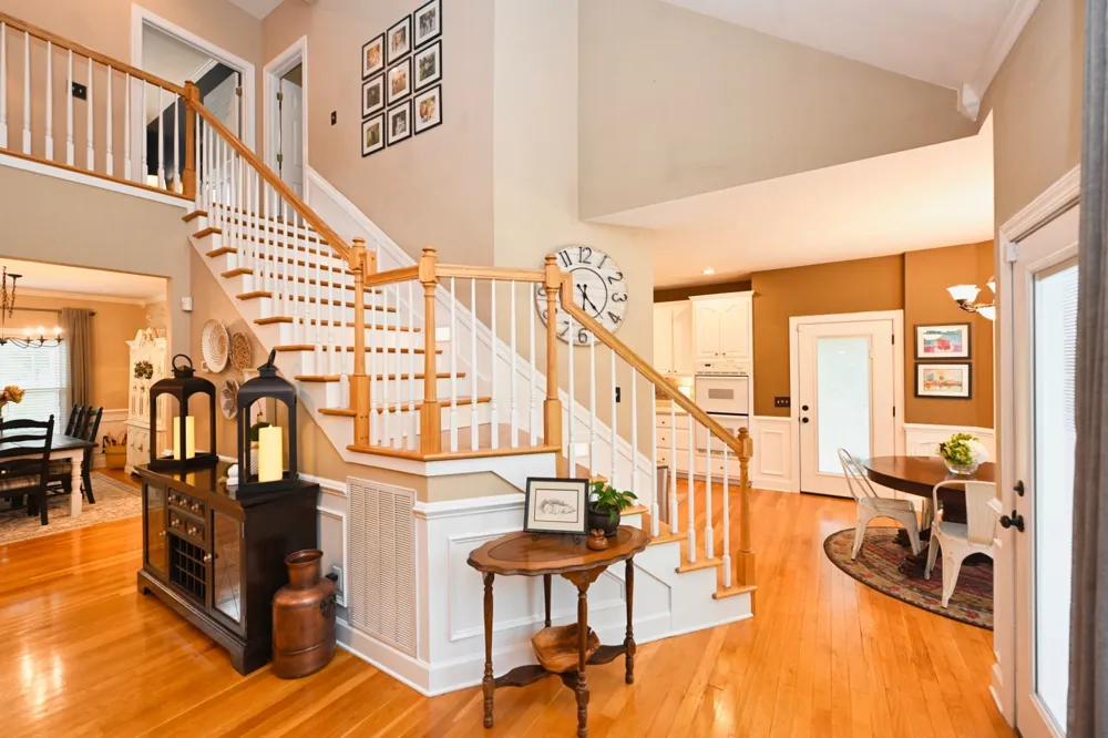 107 Greenfield Ln Castalian Springs, TN 37031