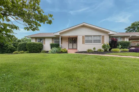 5528 Highway 76 E
