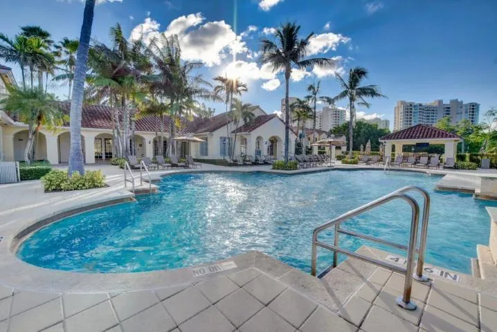 3606 S Ocean Boulevard #402 Highland Beach, FL 33487