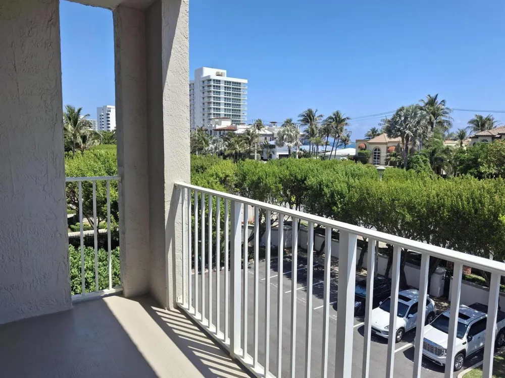 3606 S Ocean Boulevard #402 Highland Beach, FL 33487