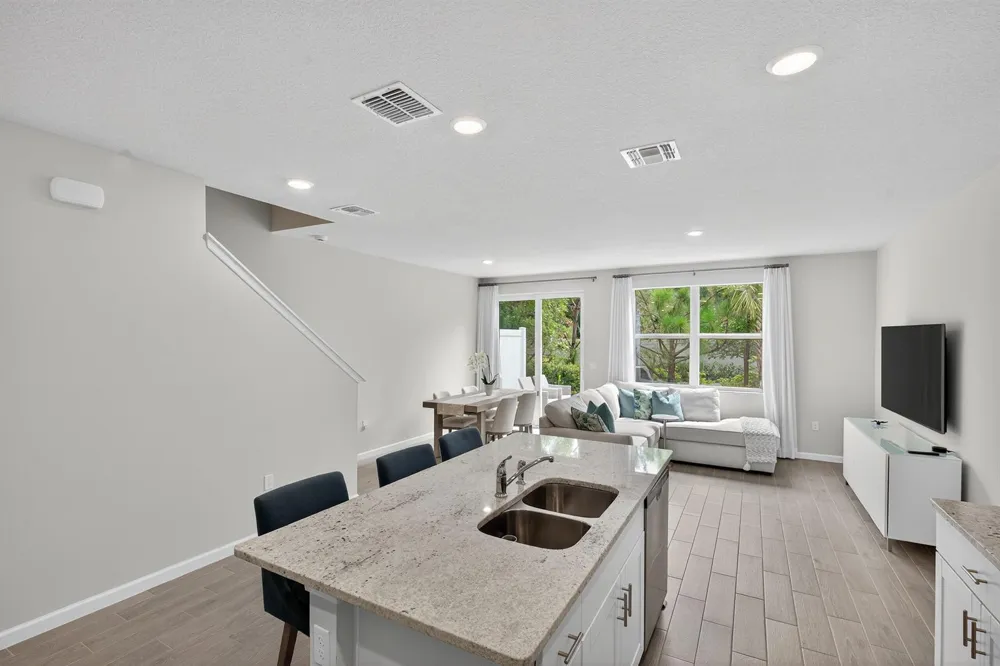 5696 SE Edgewater Circle Stuart, FL 34997