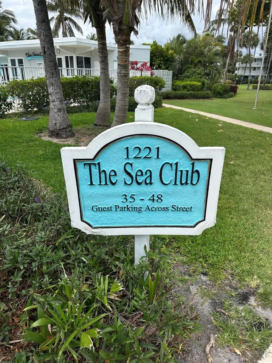 1221 Hillsboro Mile #41b Hillsboro Beach, FL 33062