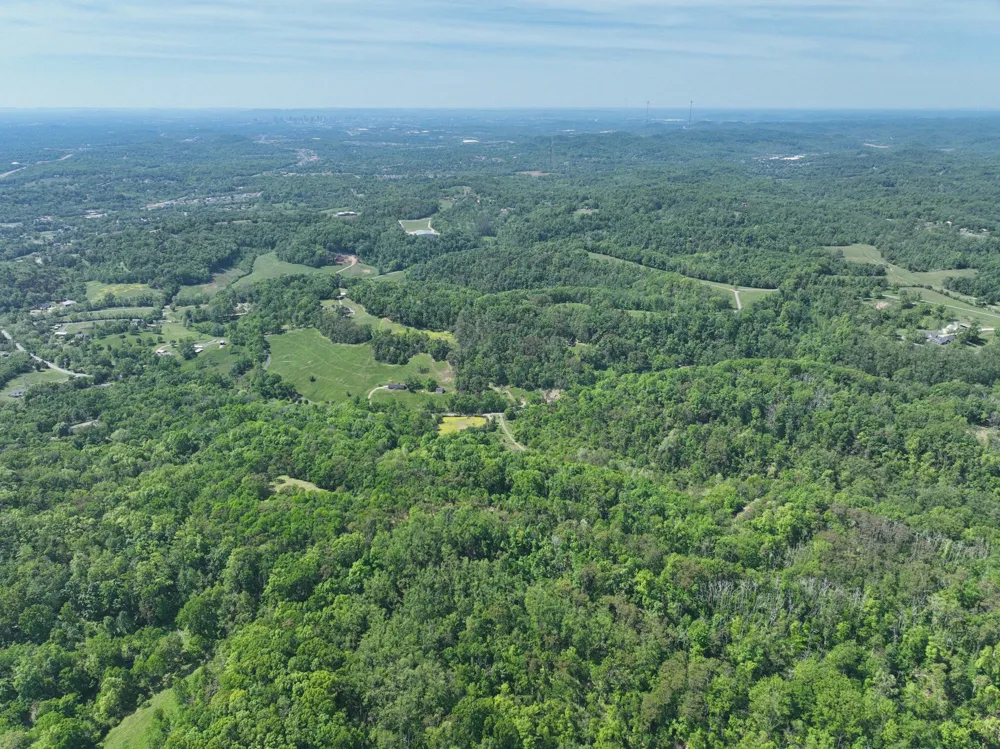 18 Dry Creek Rd Goodlettsville, TN 37072