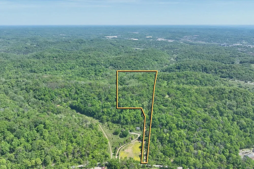 18 Dry Creek Rd Goodlettsville, TN 37072