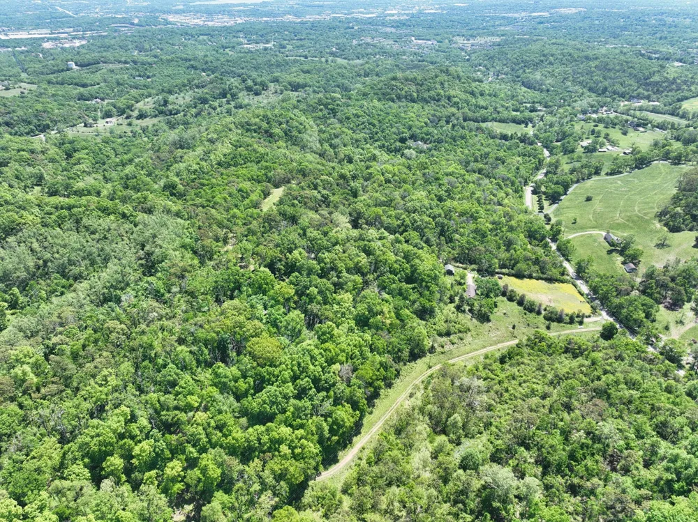 18 Dry Creek Rd Goodlettsville, TN 37072