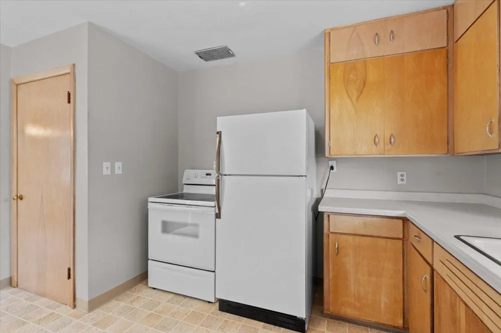 606 7th Street Wahpeton, ND 58075