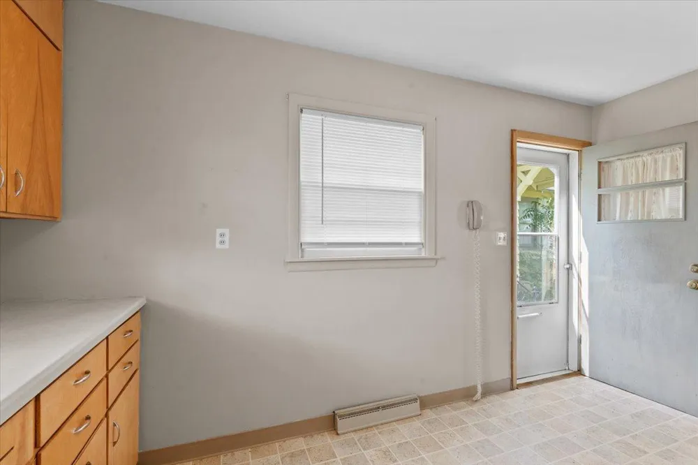 606 7th Street Wahpeton, ND 58075