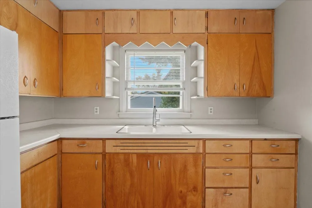 606 7th Street Wahpeton, ND 58075