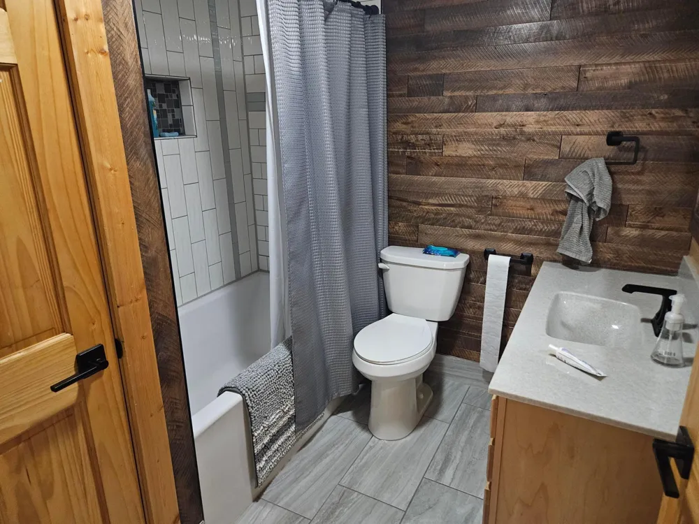 7931 Long Lake Road Eveleth, MN 55734