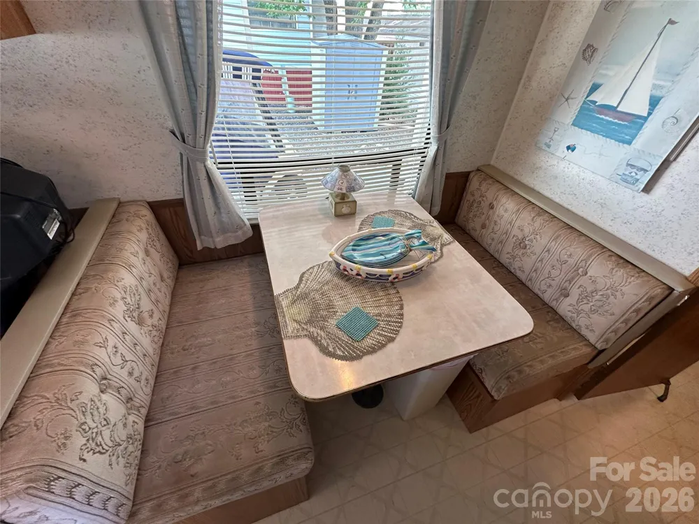 117 Elm Street New London, NC 28127