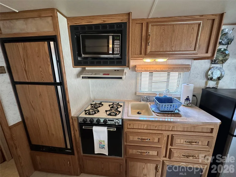 117 Elm Street New London, NC 28127