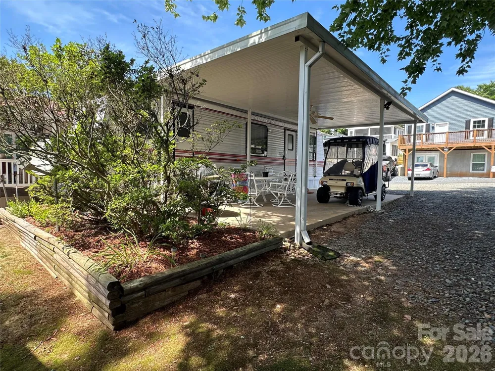 117 Elm Street New London, NC 28127