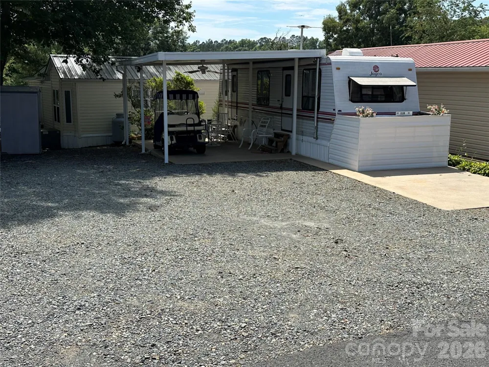 117 Elm Street New London, NC 28127