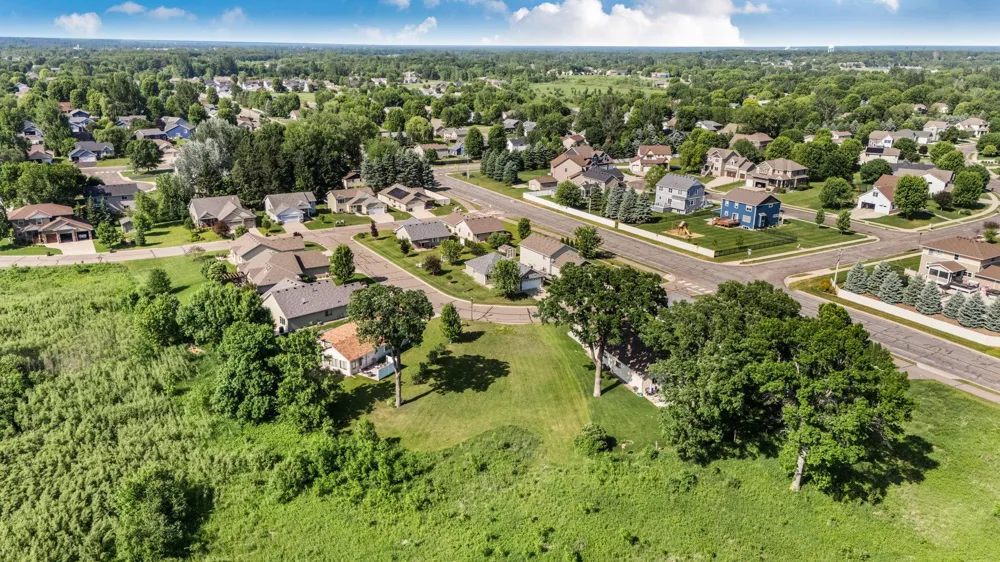 205 19th Avenue Sartell, MN 56377