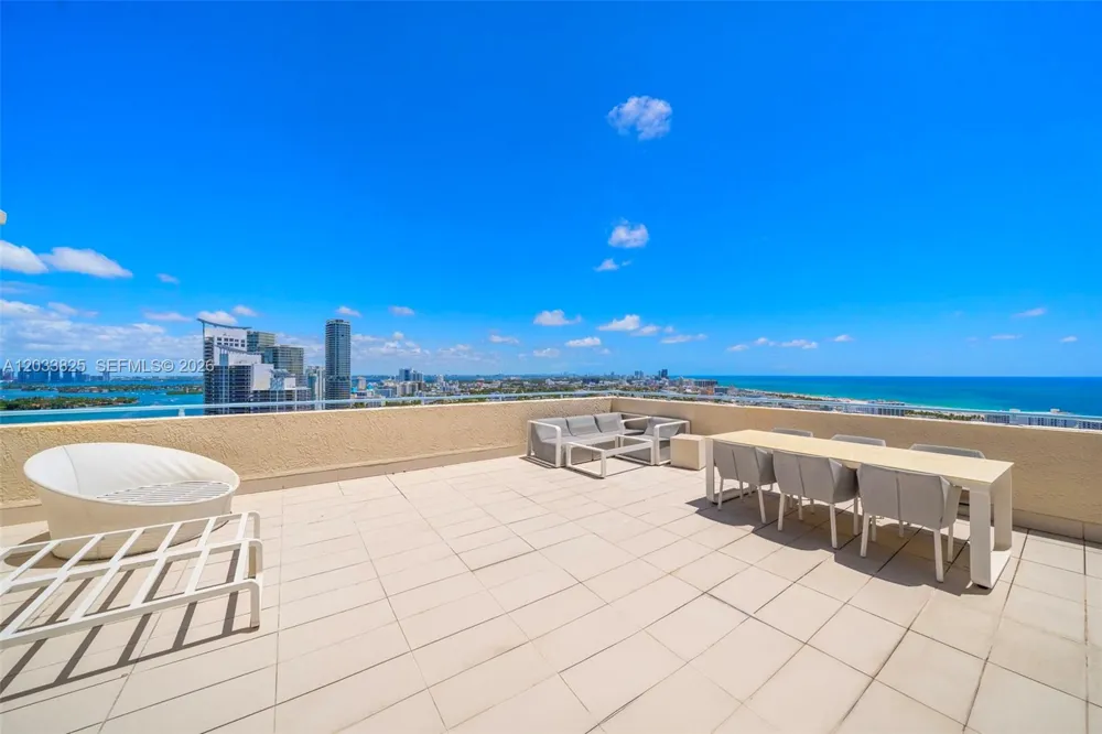 90 Alton Rd #PH3209 Miami Beach, FL 33139